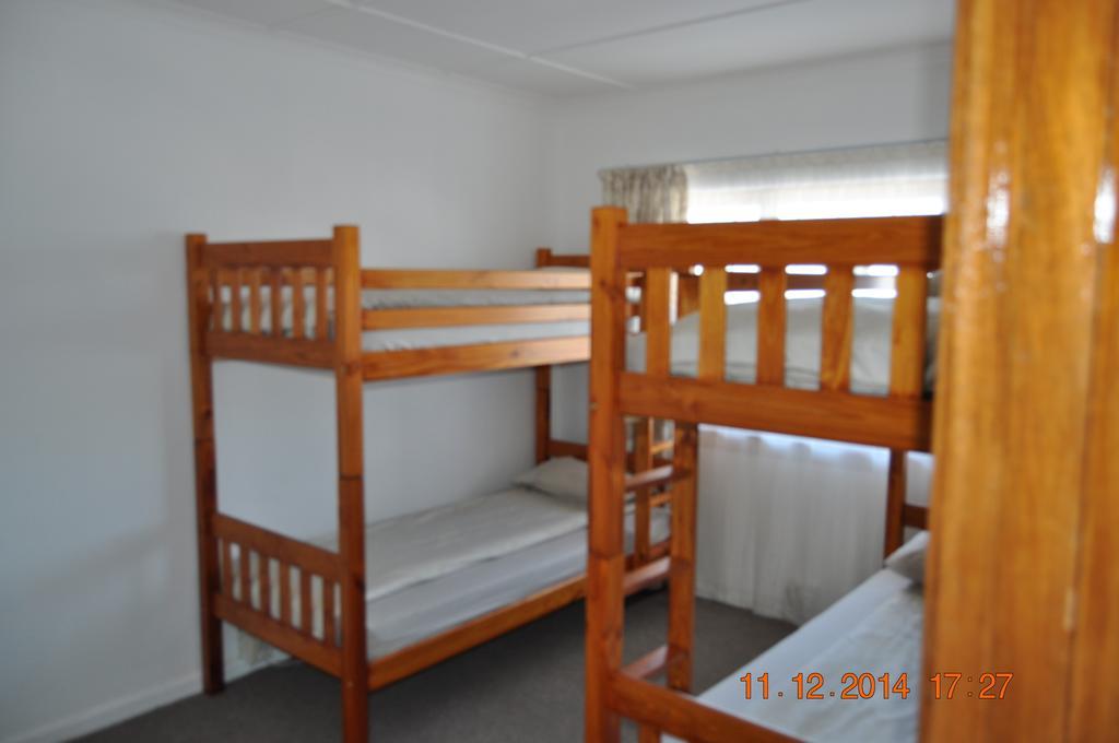 Backpacker Apartments Plettenberg Bay Habitación foto