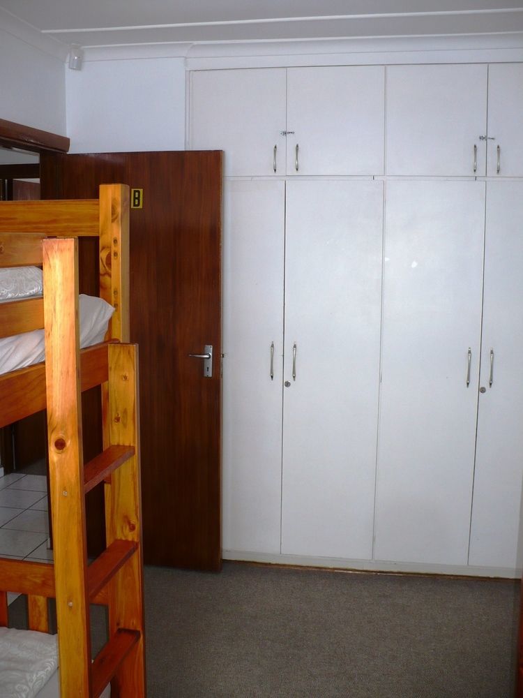 Backpacker Apartments Plettenberg Bay Exterior foto