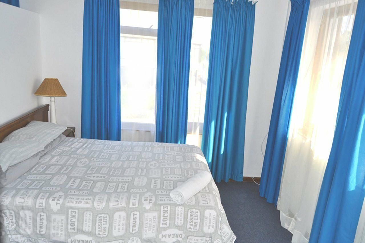 Backpacker Apartments Plettenberg Bay Exterior foto